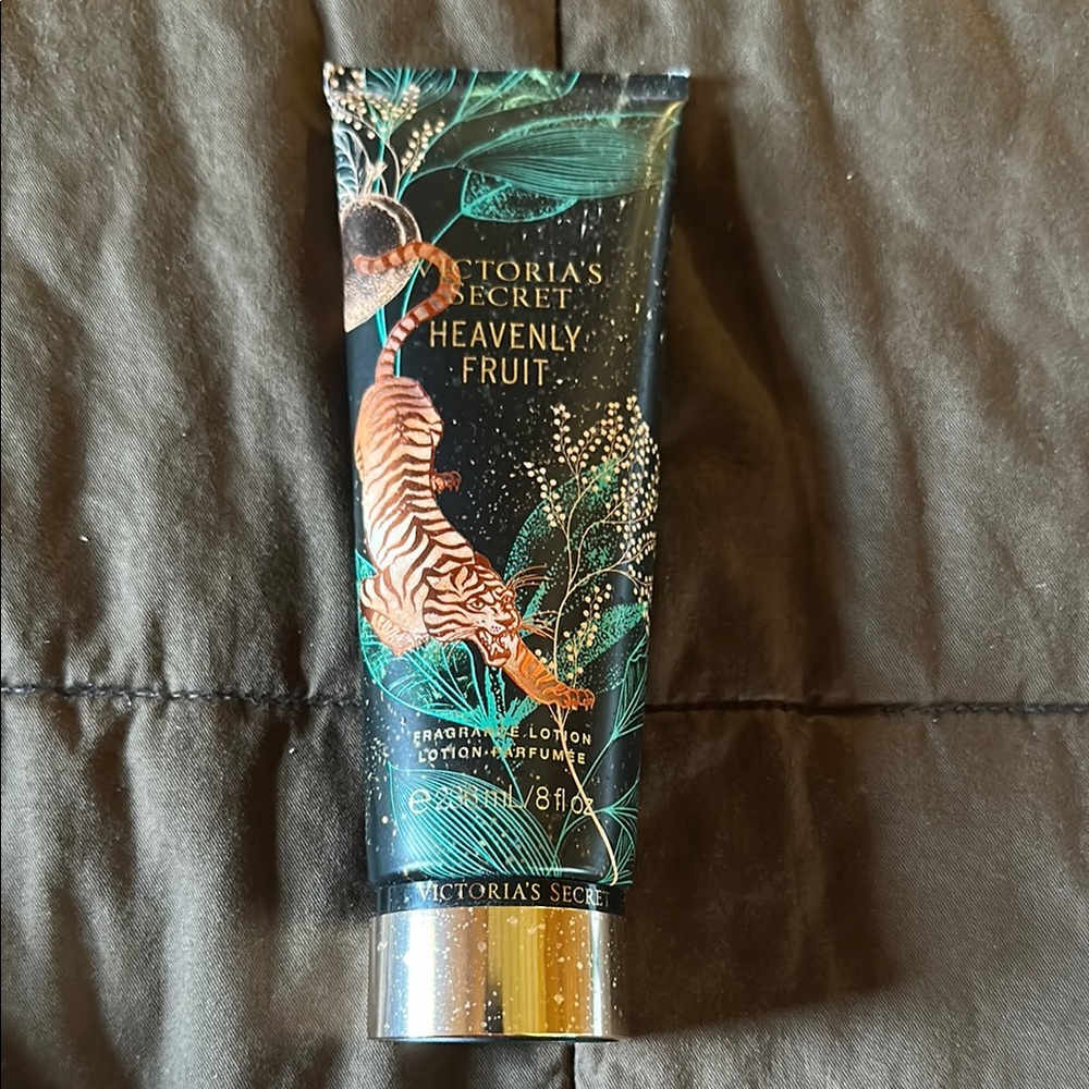Victoria’s Secret Heavenly Fruit Body Lotion